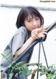 Minami Hamabe 浜辺美波, Shonen Magazine 2019 No.34 (少年マガジン 2019年34号) P13 No.d8031d