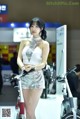 Beautiful Hong Ji Yeon at the 2017 Seoul Motor Show (146 pictures) P38 No.7cb4e7