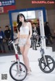 Beautiful Hong Ji Yeon at the 2017 Seoul Motor Show (146 pictures) P123 No.6558e7